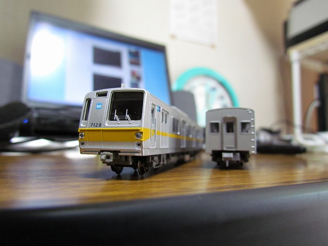 7000系 7000系